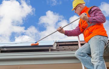 Yewhedges soft wash roof cleaning